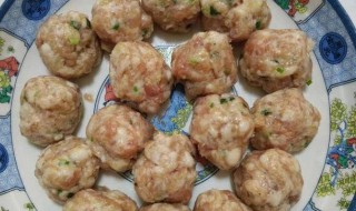 小孩吃的猪肉丸子怎么做 宝宝辅食肉丸子怎么做