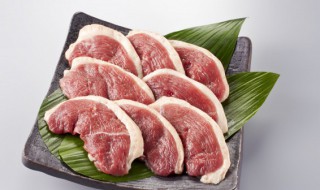 鸭肉炖金针菇炖粉条怎么做好吃 鸭肉炖金针菇炖粉条的烹饪方法