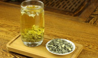 茉莉花茶什么时候喝好（茉莉花茶什么时候喝好它的功效）