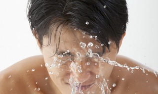 生理盐水敷脸的作用 生理盐水敷脸的作用是什么