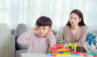 内向孩子怎么引导（内向孩子怎么引导他）