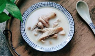 牛奶炖鸡汤怎么做才好吃 牛奶炖鸡汤的做法
