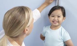 小孩子叛逆期父母应该怎么做 小孩子叛逆期父母应该怎么做呢