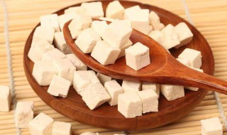 茯苓可以泡水喝吗 能不能用茯苓泡水喝