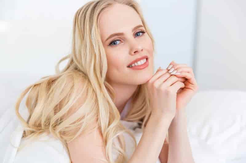 苍蝇不叮无缝蛋 8种女人最易被上司潜规则