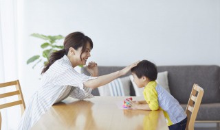 怎么教育孩子不要大喊大叫 怎么教育孩子不要大喊大叫的孩子