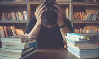 端着苦瓜喊瓜甜歇后语下一句 什么是歇后语