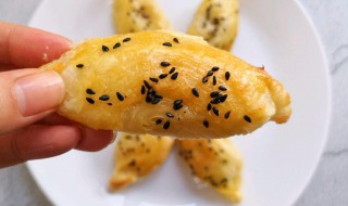 红枣香蕉派怎么做 红枣香蕉派的制作方法