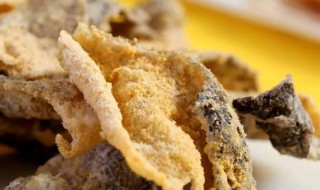 炸鱼皮怎么炸香酥脆好吃 怎么炸鱼皮香酥脆好吃