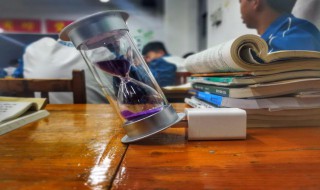 努力奋斗的诗句 关于努力奋斗的诗句