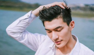很上头的霸气男生网名好听帅气 高傲霸气的网名
