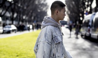 低调沉稳的2021男生微信网名 安静平淡网名男