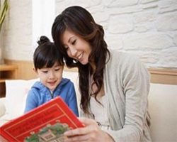 孩子大声朗读的好处 孩子大声朗读能促进右脑发展