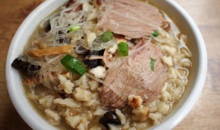兰州的牛肉泡馍怎么做 牛肉泡馍家常自制方法分享
