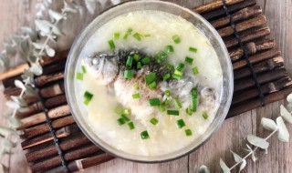 给孩子做鲫鱼汤怎么做 给孩子做鲫鱼汤做法
