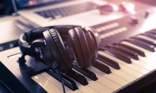 学不会也做不到是什么歌曲 歌词学不会也做不到是什么歌曲