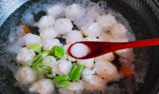 香菇鱼丸羹做法步骤 香菇鱼丸羹需要哪些材料