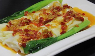 剁椒肠粉怎么制作 剁椒肠粉这道菜的烹饪步骤