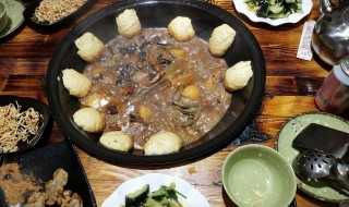 饭店的铁锅炖大鹅怎么做 铁锅炖大鹅的做法