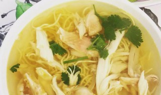 蘑菇鸡丝汤面怎么做 蘑菇鸡丝汤面的做法