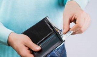 大学学费是一年还是一学期 大学学费是一年收还是一学期收
