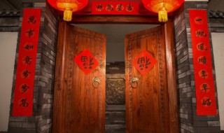 贴对联留下的胶怎么去除? 如何去除贴对联留下的胶