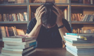 对待一个厌学的孩子如何教育（对待一个厌学的孩子如何教育呢）