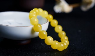 琥珀和蜜蜡的区别 琥珀和蜜蜡有什么区别