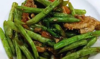 豆角虾酱炒烧肉的做法 怎么做豆角虾酱炒烧肉
