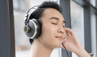 致敬好兄弟歌词 致敬好兄弟歌简介