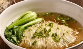 煮清汤挂面的做法步骤 清汤挂面家常做法