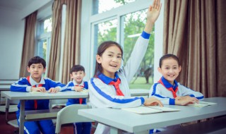 在天晴了的时候仿写 在天晴了的时候诗歌仿写