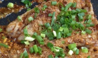 电饼档烤鱼的制作方法和配料 电饼铛烤鱼的做法