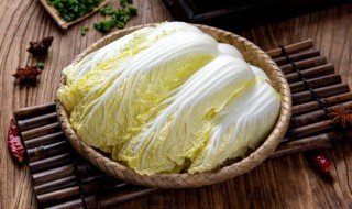 怎么做娃娃菜炖豆腐 娃娃菜炖豆腐的做法