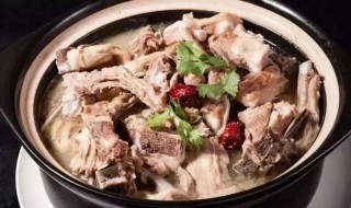 怎么炖羊排好吃又烂 炖羊排的做法介绍