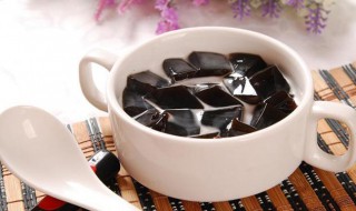 三种人坚决不能吃龟苓膏 哪三类人群不能吃龟苓膏