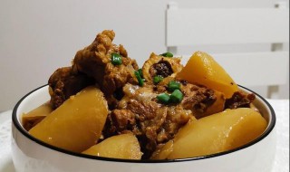筒子骨烧土豆怎么做 筒子骨炖土豆的做法