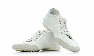 新百伦和newbalance的区别 新百伦和newbalance有什么区别