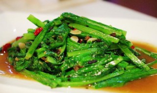 清炒油麦菜怎么做最好吃 清炒油麦菜最好吃的做法介绍