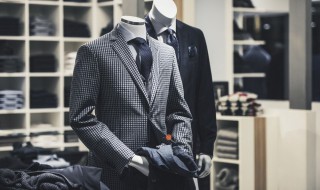 西服应该搭配什么衬衫 西服搭配衬衫的方案有几种