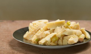 烟笋炒牛肉怎么做好吃 烟笋烧牛肉的做法步骤