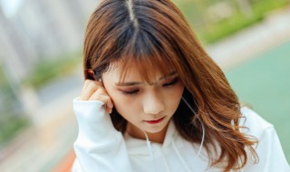 屋顶歌词 歌曲屋顶完整歌词