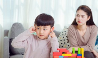 家庭教育的方式（家庭教育的方式主要包括）