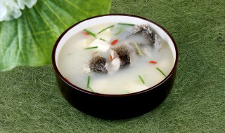 清炖花鲢的方法 鲢鱼汤怎么做