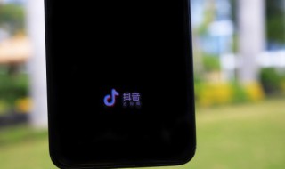 抖音乌鸡哥是什么梗 抖音乌鸡哥出处