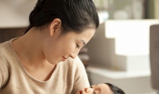 17岁的儿子和45岁的妈常吵架（26岁女儿经常和爸爸吵架）