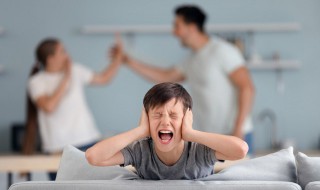 怎么改正孩子好动的性格 怎么改正孩子好动的性格呢