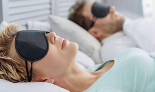 侧睡时肩膀和手怎么放 侧睡时肩膀和手如何放