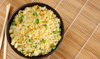 如何做老干妈炒饭 老干妈炒饭怎么做
