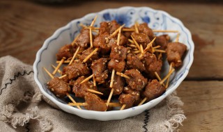孜然牙签肉怎么做 孜然牙签肉制作步骤